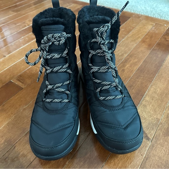 SOREL WHITNEY SHORT LACE SNOW BOOT - Picture 2 of 4